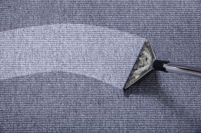 Clean Carpet in Action